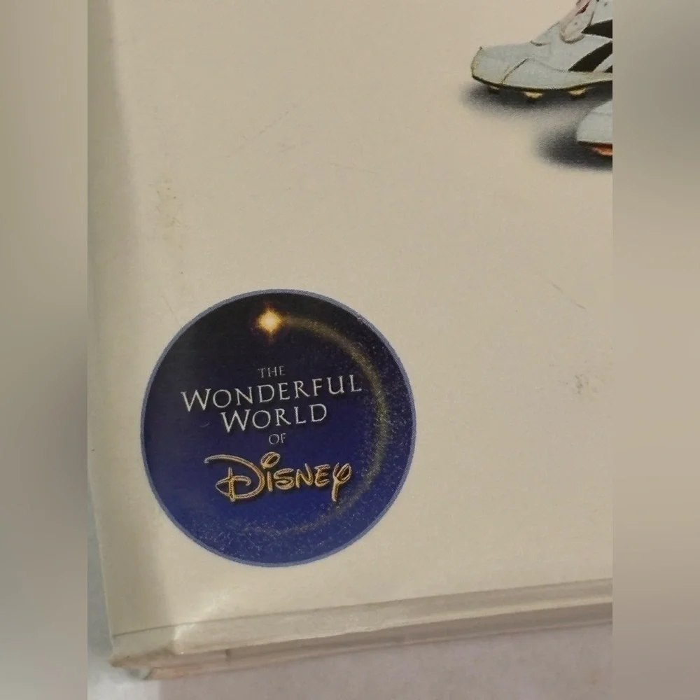 Disney The Wonderful World VHS with Blue and Gold Logo